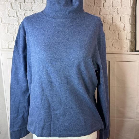 L.L. Bean Sweaters - L.L. Bean Blue Turtleneck size large‎ petite